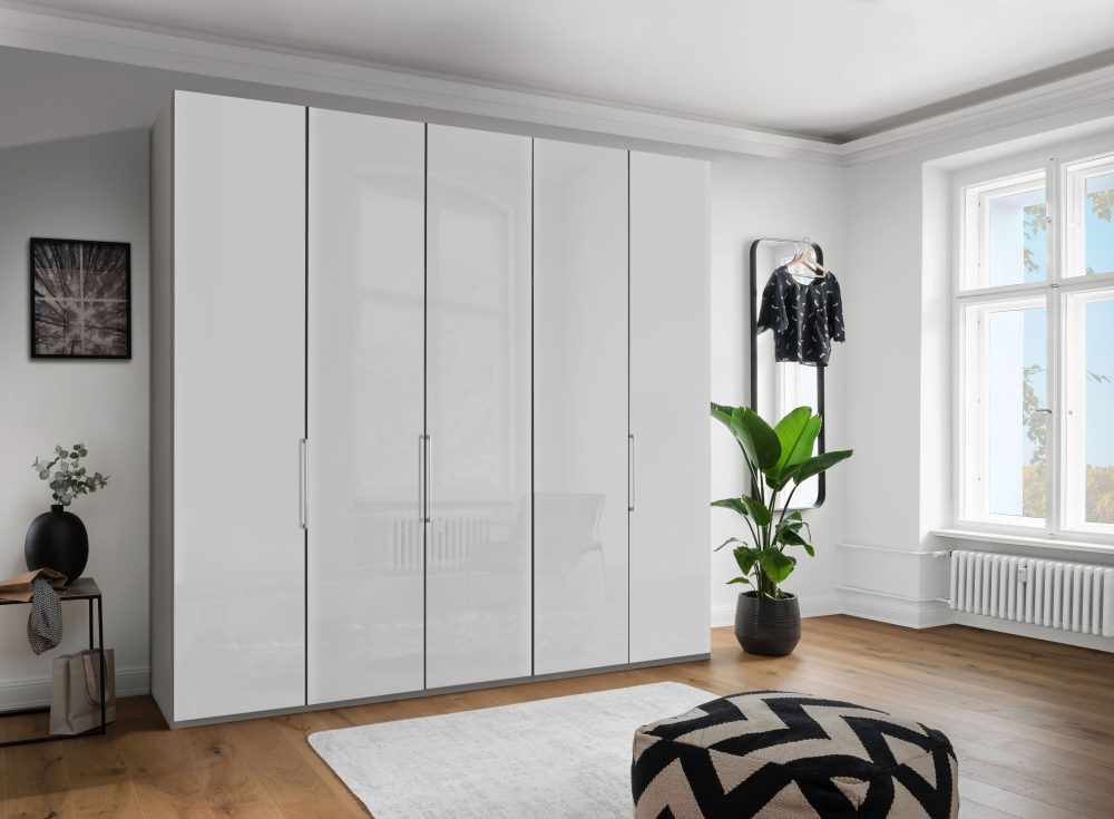 WIEMANN Drehtürenschrank »Monaco«, mit Teil-Glasfront sowie hochwertige Beschläge inkl. Türdämpfung