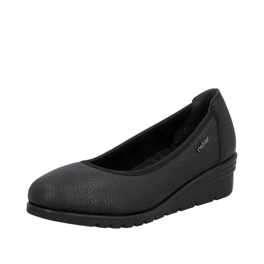 Rieker Keilpumps Ballerina, Schlupfschuh, Slipper mit leichter Struktur im Obermaterial