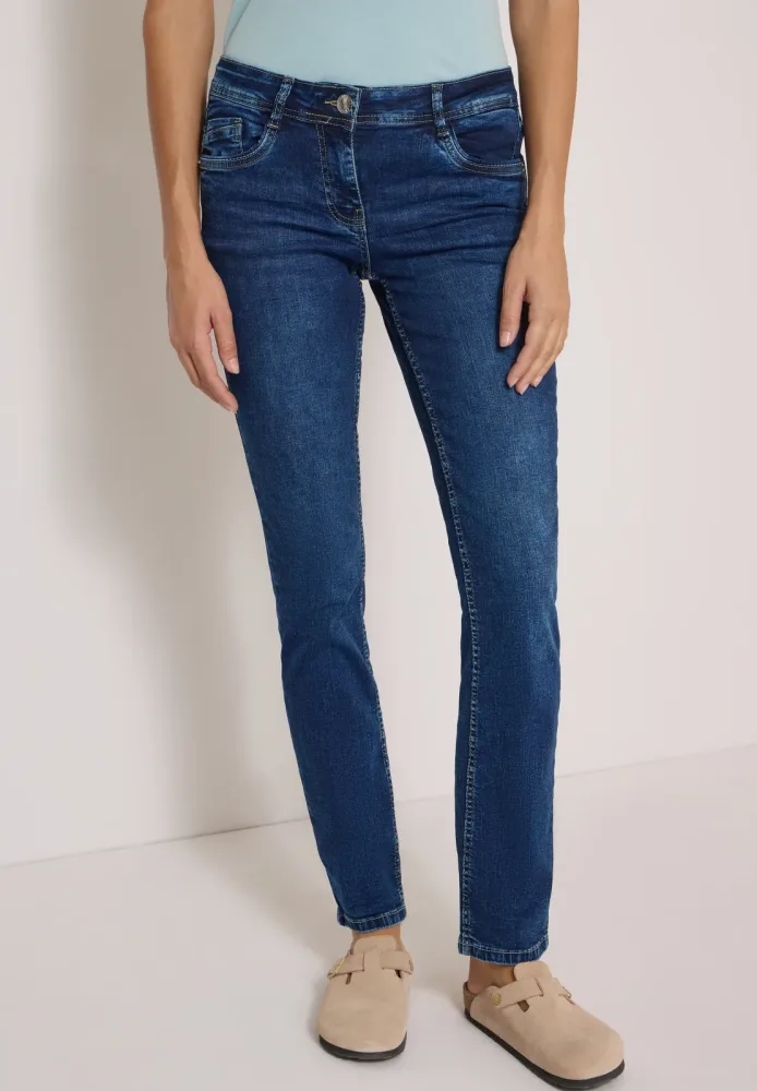 Mid Waist Straight Leg Jeans im Casual Fit