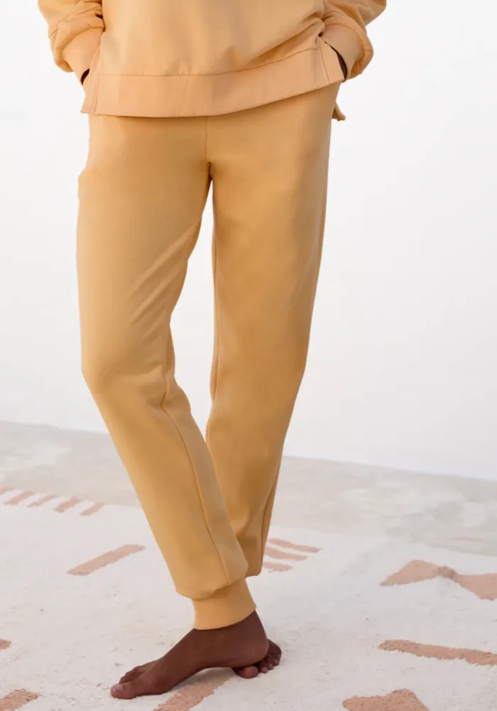 Buffalo Sweathose Loungehose mit seitlichen Taschen und kleinem Druck, Loungewear