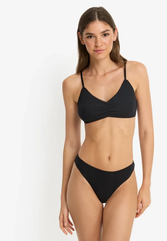 LSCN by LASCANA Bralette mit süsser Raffung vorn