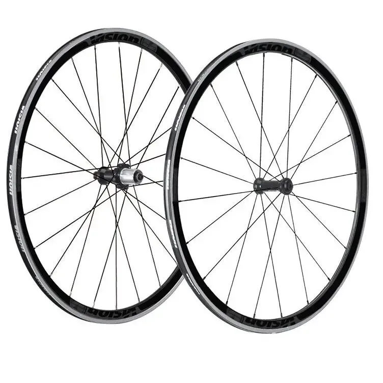 Räder mit Reifen Vision Trimax 30 corps shimanos 11v