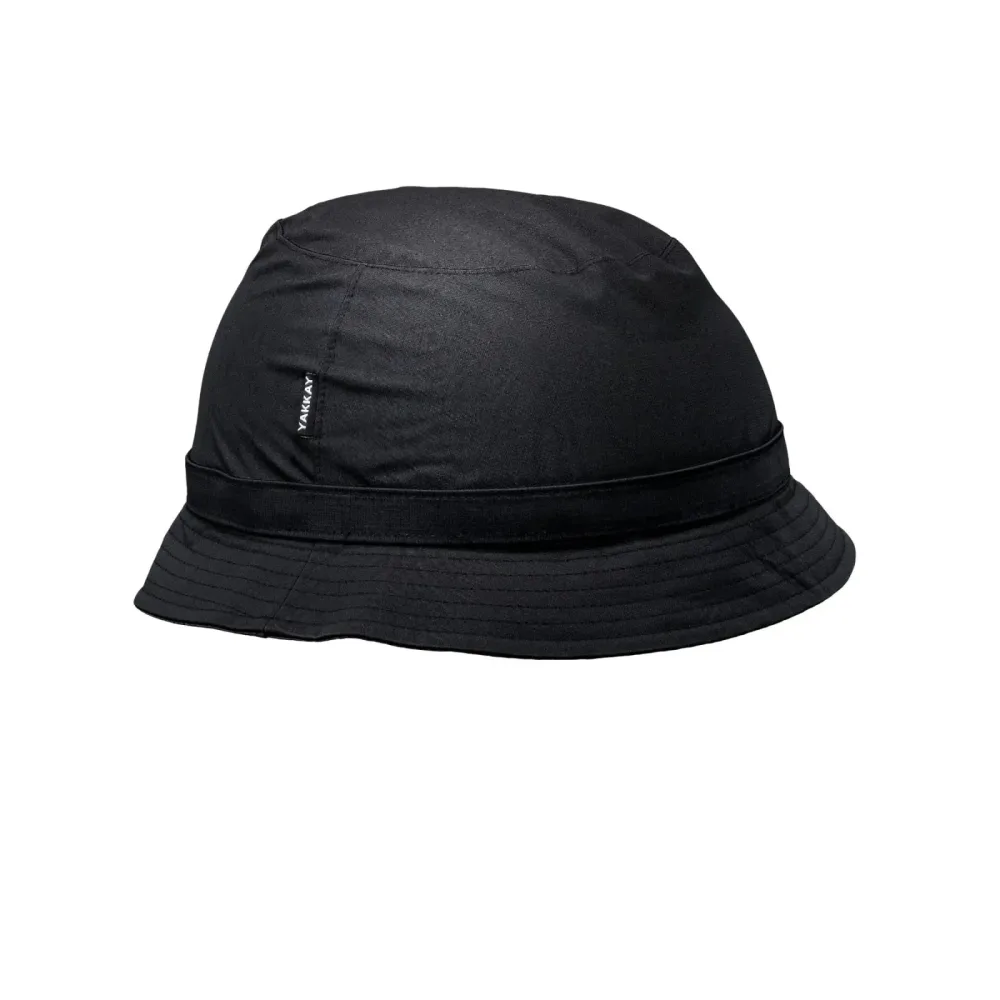 YAKKAY Tokyo Black Rain Velohelm Cover