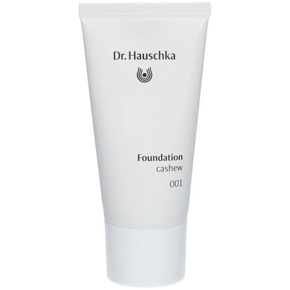Dr. Hauschka Foundation 002 pine 30 ml Nr.001 - Cashew