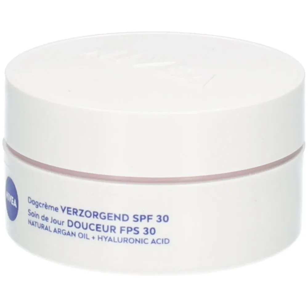 Nivea 24H Hydration Voedende Dagcrème Spf30