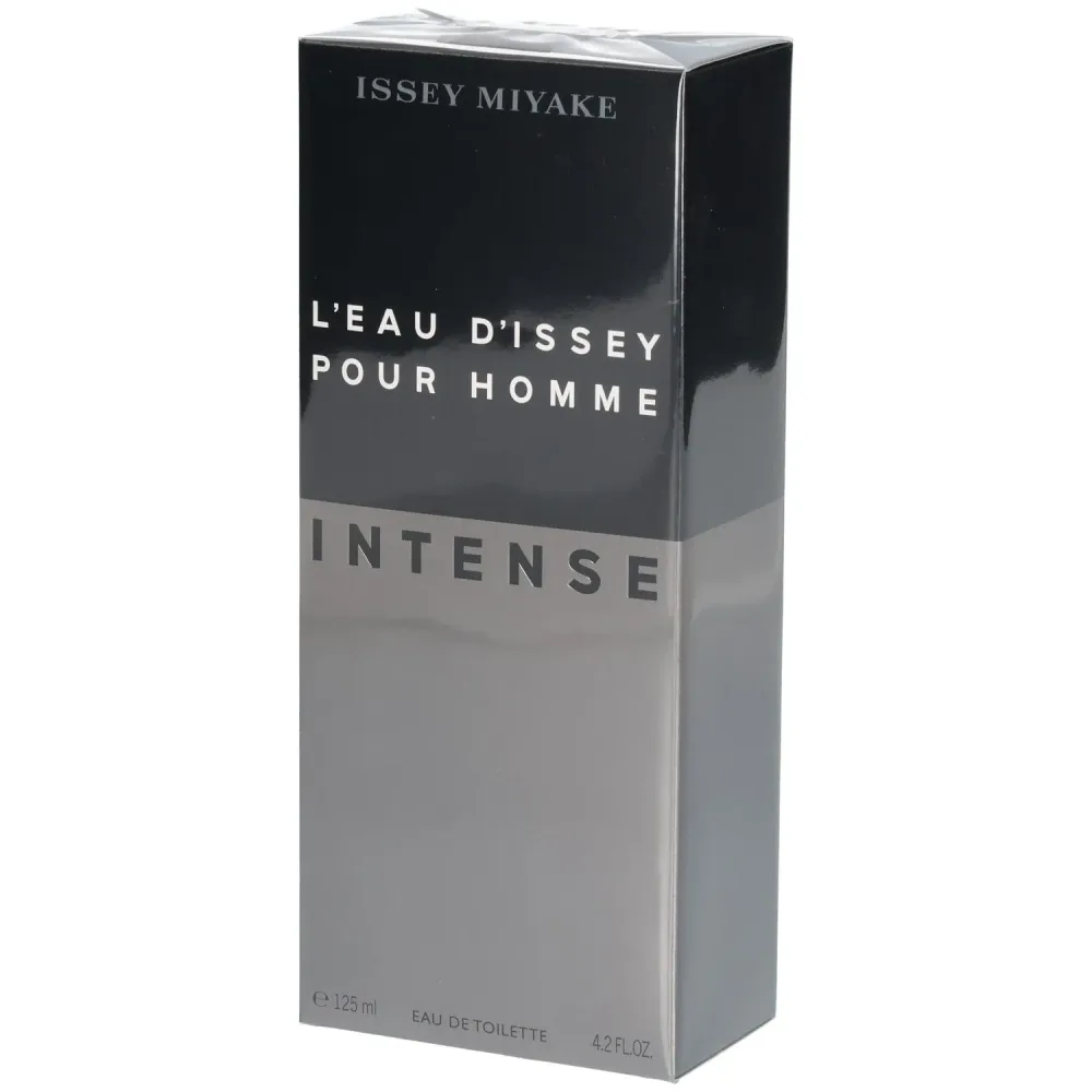 L&acirc;&euro;&trade;eau D&acirc;&euro;&trade;Issey Pour Homme Intense by Issey Miyake Eau de Toilette Spray 125 ml