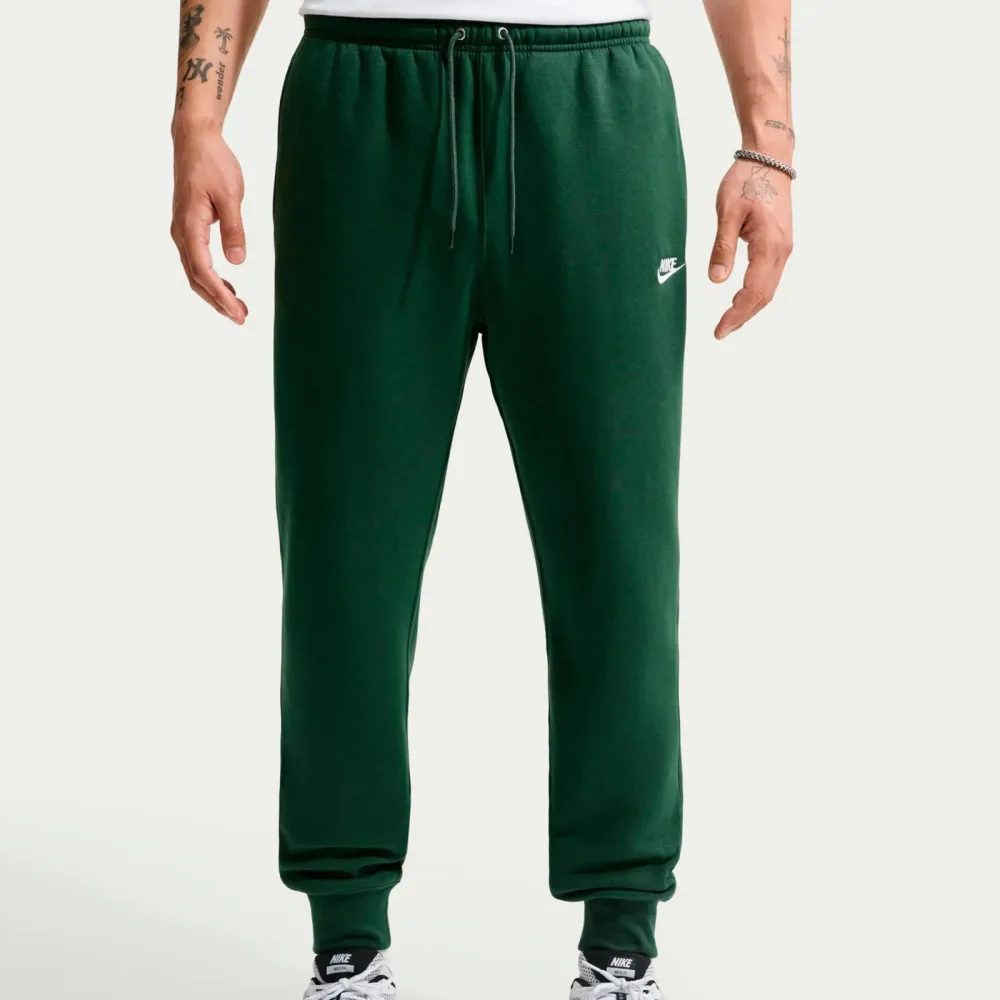 Nike Club Trainingshose Herren