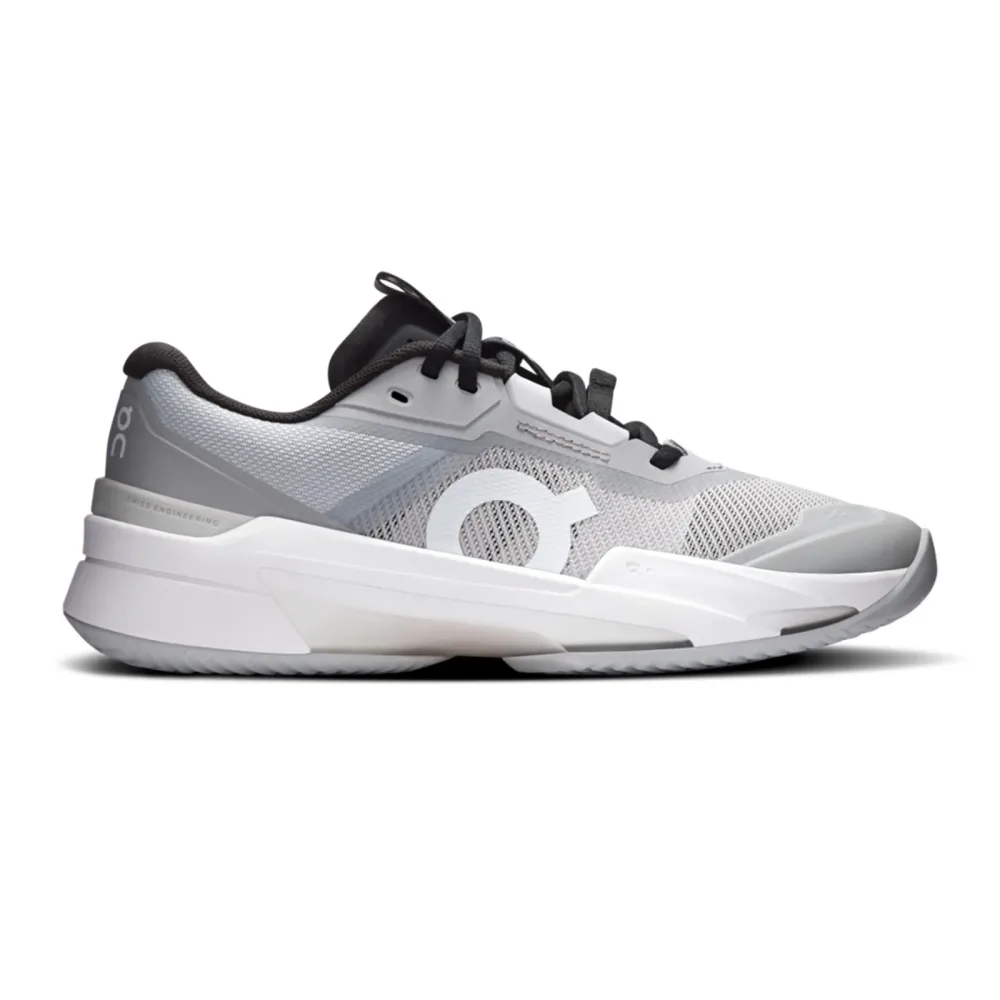 On THE ROGER Pro Fire Sandplatzschuh Damen - grau, schwarz
