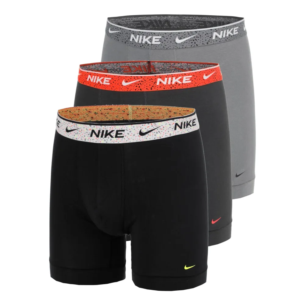 Nike Essential Cotton Stretch Boxer Brief Short