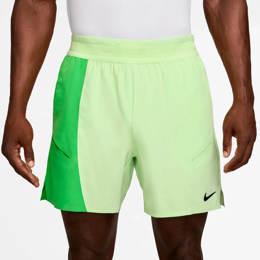 Nike Carlos Alcaraz Court Dri - Fit Slam Shorts Herren hellgrün, grün