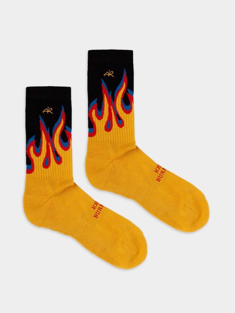 - Socken in Schwarz Rot Blau Gelb mit Flammen Motiv