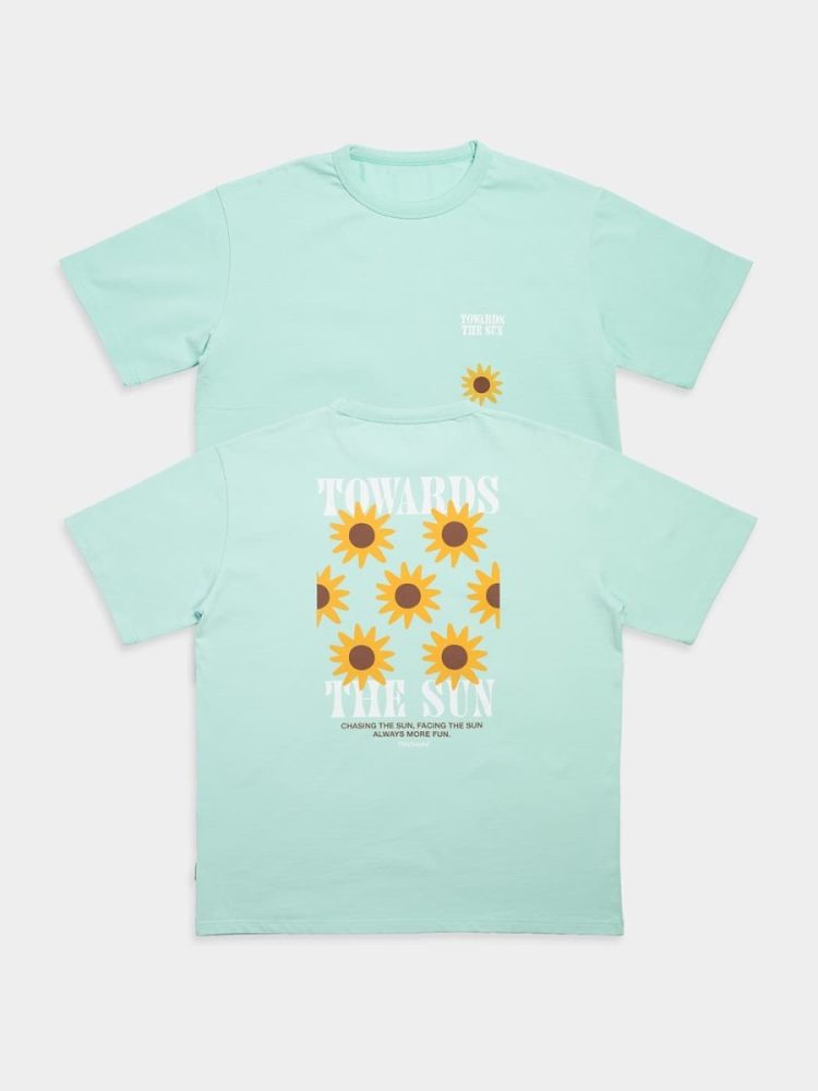 - Unisex Oversized T-Shirt „Towards The Sun