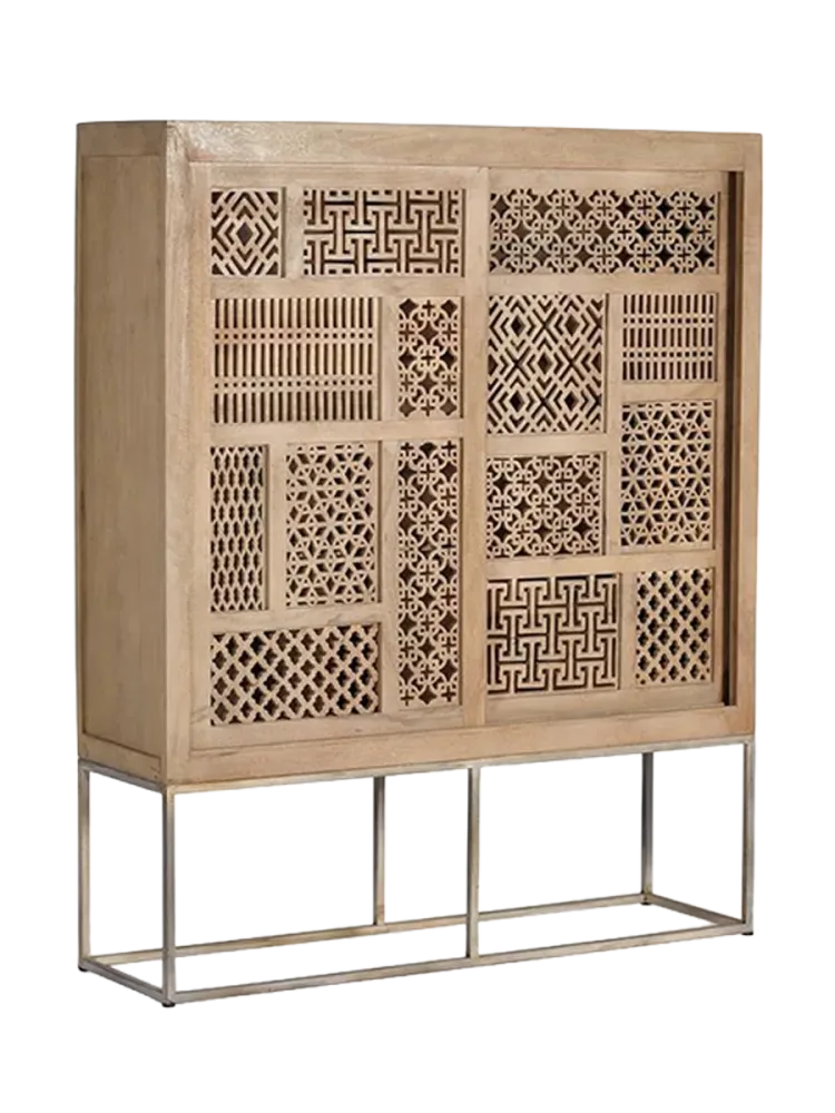 Handgefertigtes, massives Highboard „Style“ 170 x 140 cm Giner & Colomer