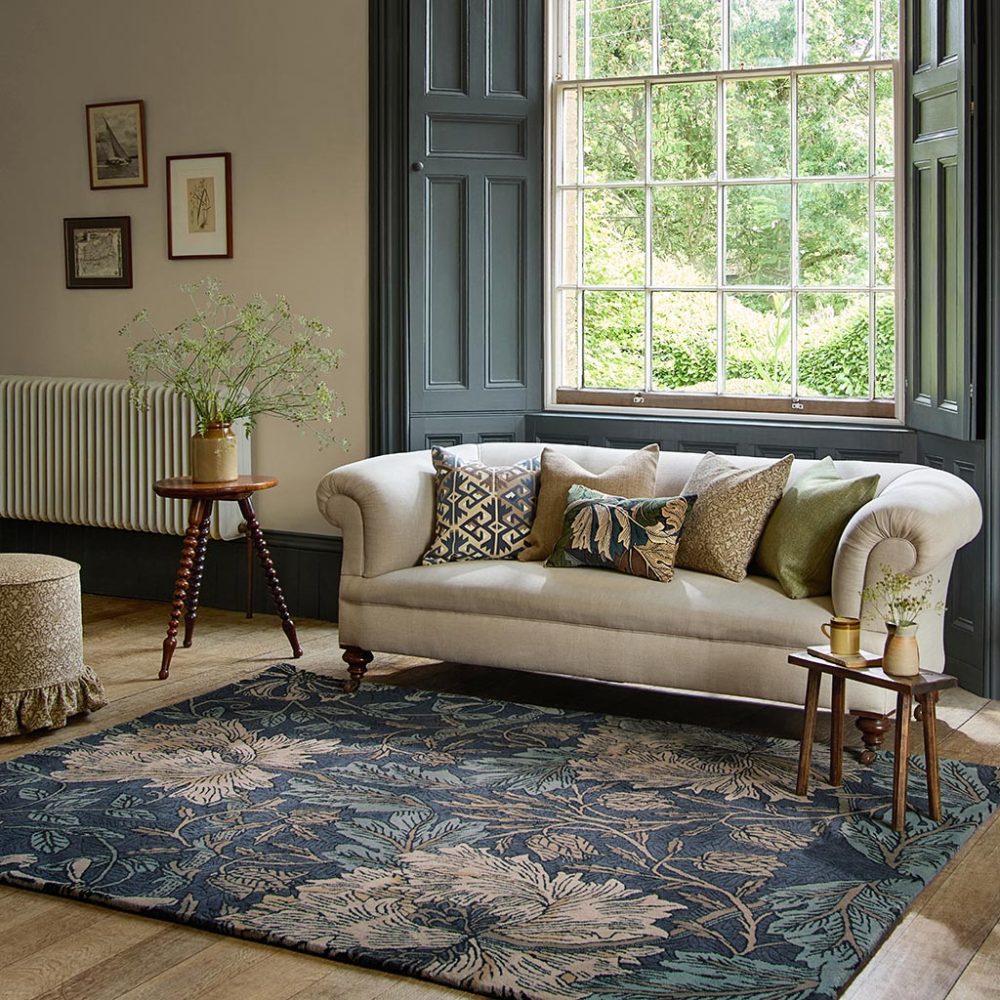 Designer Teppich „Honeysuckle & Tulip“ - handgetuftet, aus 100% reiner Schurwolle Morris & Co