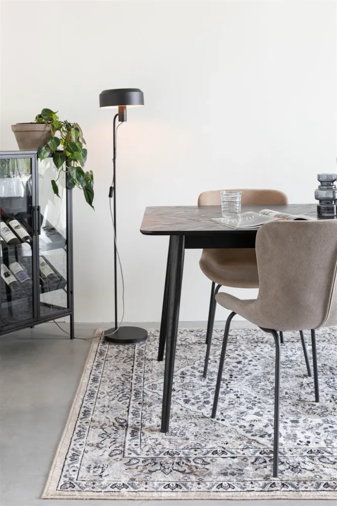 Rechteckiger Esstisch „Fabio“ aus Eichenholz, verschiedene Grössen White Label by Bloomingloft