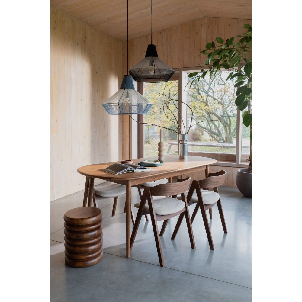 Ovaler, ausziehbarer Massivholz Esstisch „Twist“ 185-240 x 90 cm Zuiver