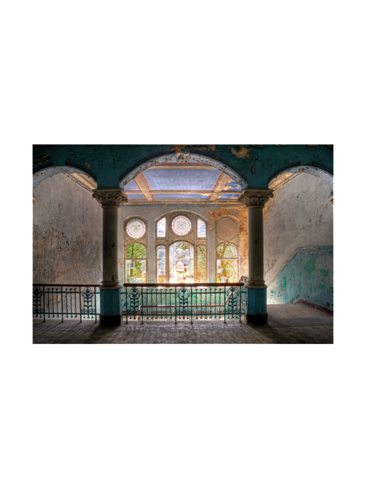 image LAND Digitaldruck auf Glas Lost Place Treppenhaus 2  | Schubiger Möbel