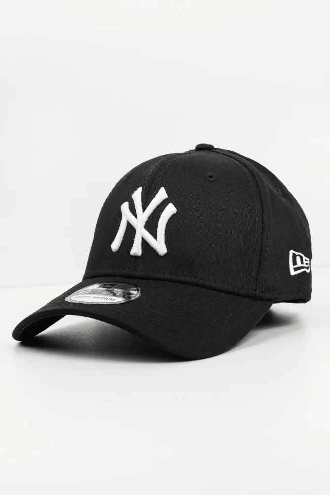 New Era 39Thirty Cap - Schwarz + Weiss S/M Herren