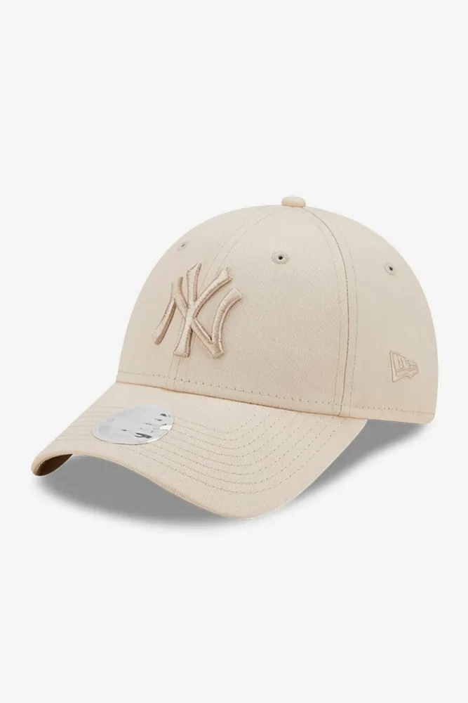 New Era 9Forty Cap / Strapback - Hellbeige Einheitsgroesse Damen