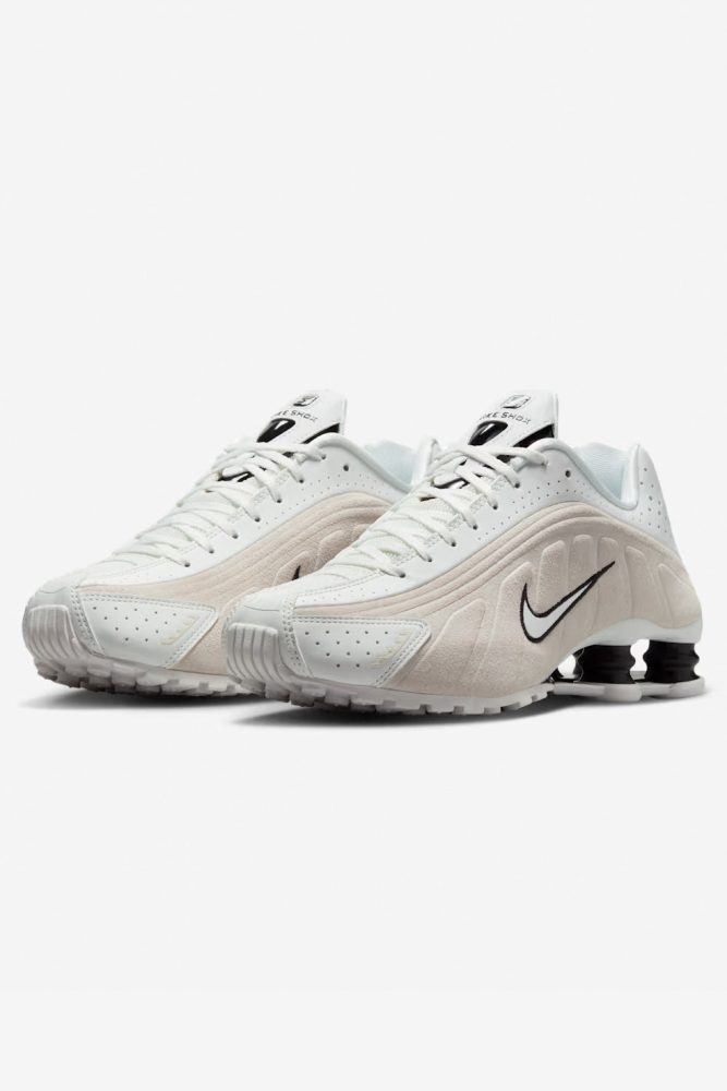 Nike Shox R4 Sneaker - Summit White + Black EU37.5 Damen