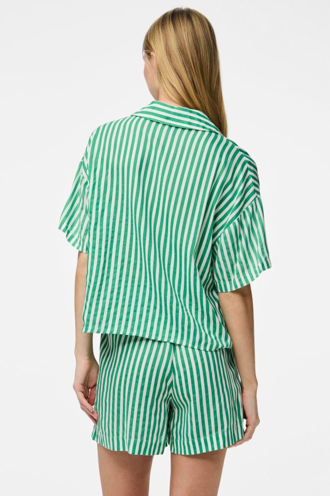Pieces PCNYA Hemd - Simply Green + Cloud Dancer S Damen
