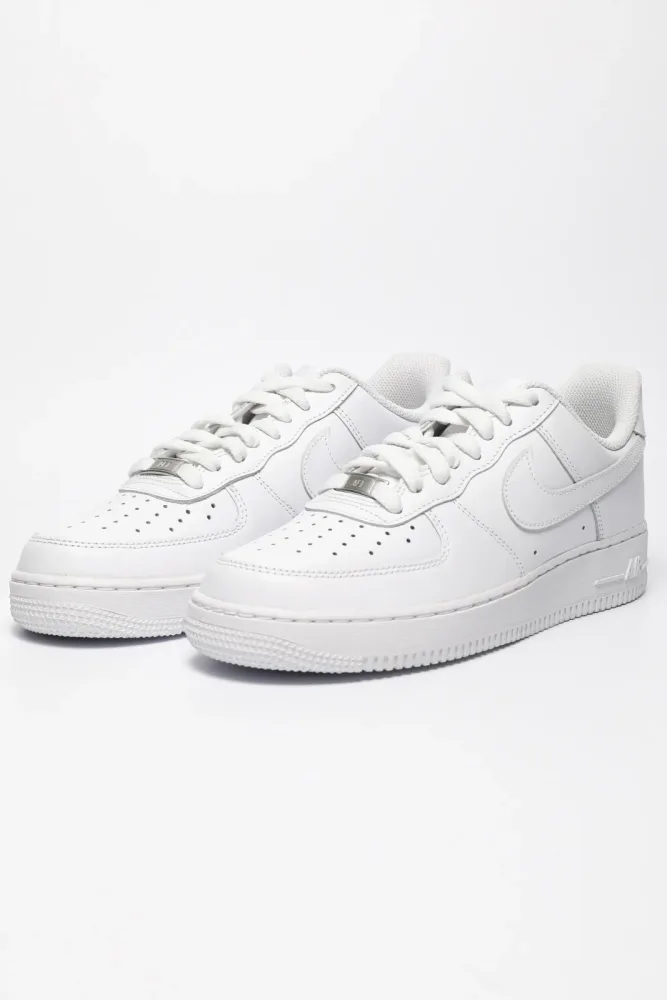 Nike - Air Force 1 07 Low-9, für Damen, Weiss, Größe 42.5