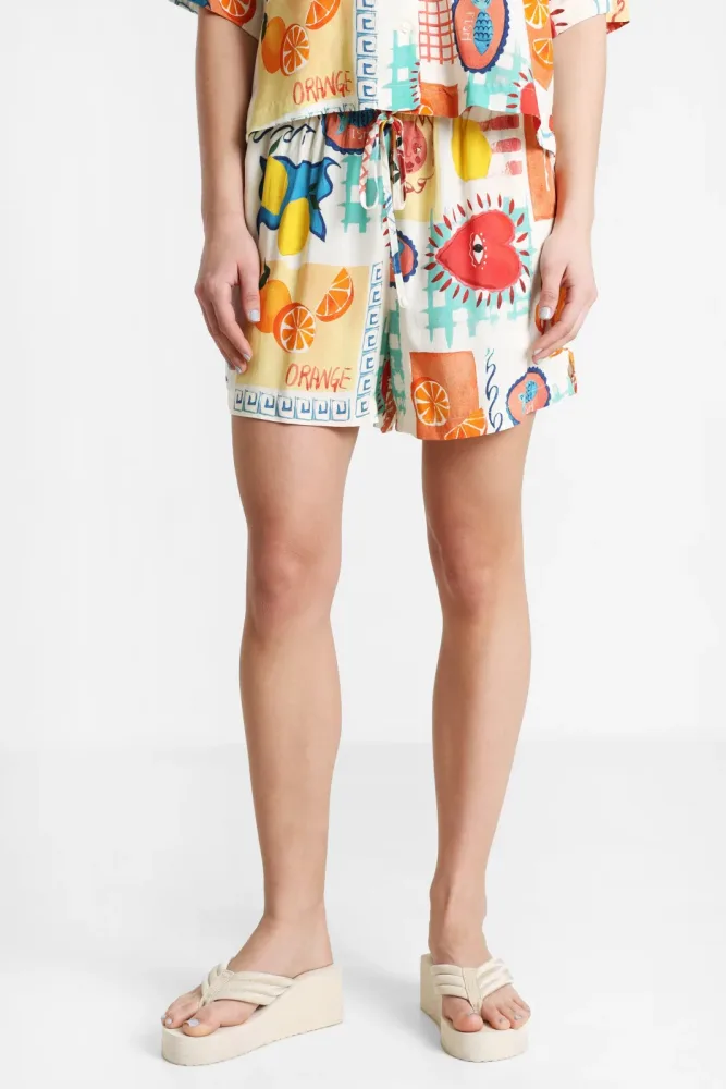 Pieces PCKLARISA Stoffshorts - Eggnog M Damen