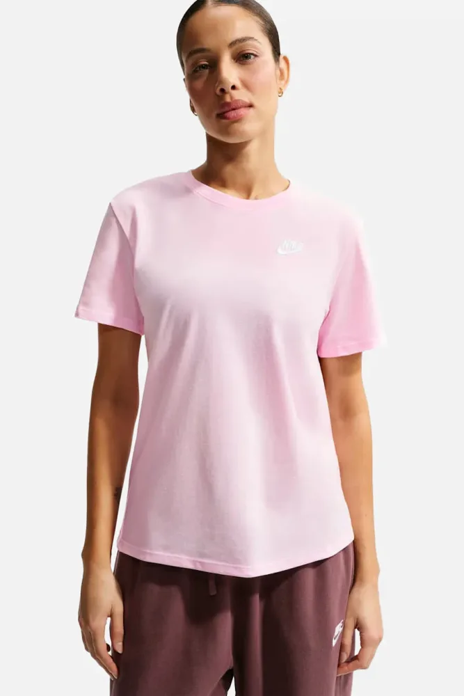 Nike Sportswear Club Essentials T-Shirt - Pink Foam M Damen