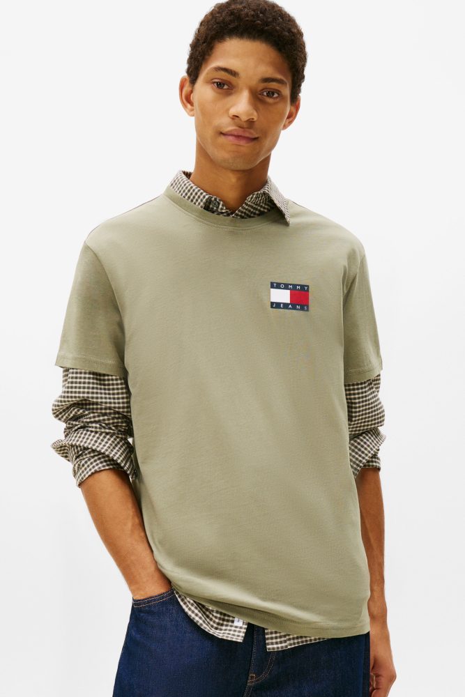 Tommy Jeans Essential Flag T-Shirt - Utility Sage M Herren