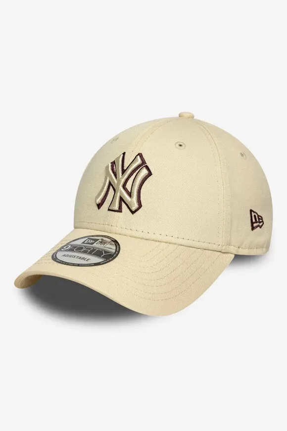 New Era Outline 9Forty Cap / Strapback - Beige Einheitsgroesse Herren