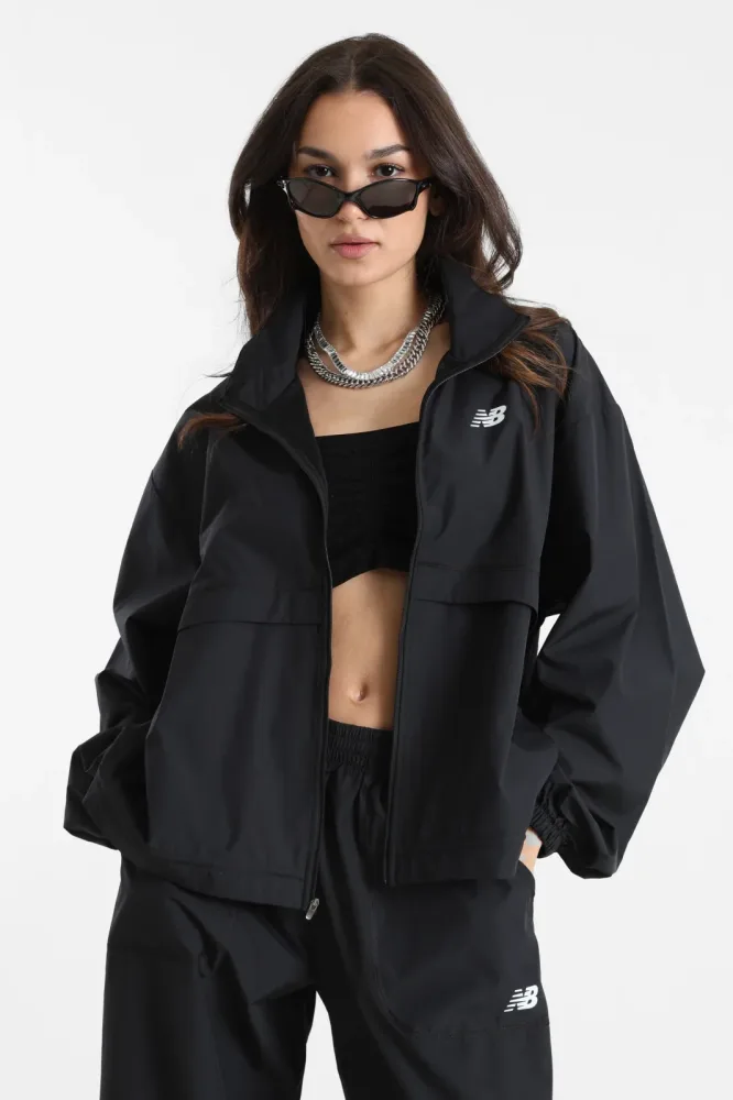New Balance Trackside Woven Trainingsjacke - Black S Damen