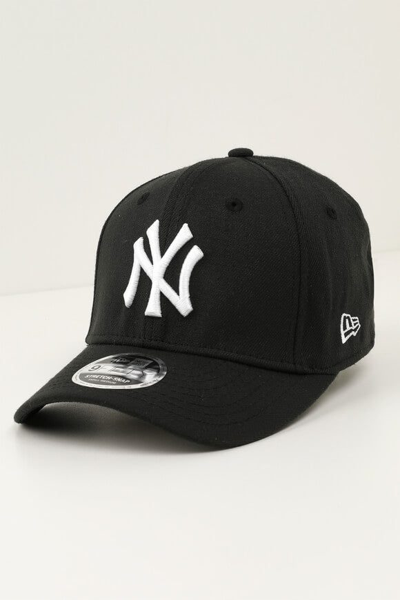 New Era 9Fifty Cap / Snapback - Schwarz + Weiss S/M Herren