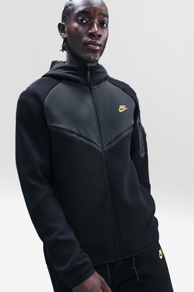 Nike Sportswear Tech Fleece Kapuzensweatjacke - Black + Smoke Grey L Herren