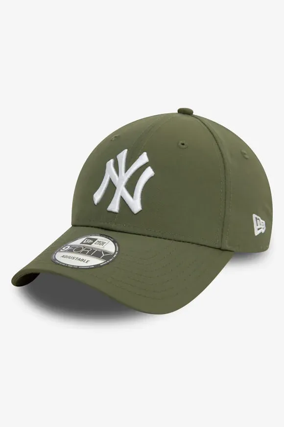New Era 9Forty Cap / Strapback - Olive + White Einheitsgroesse Herren