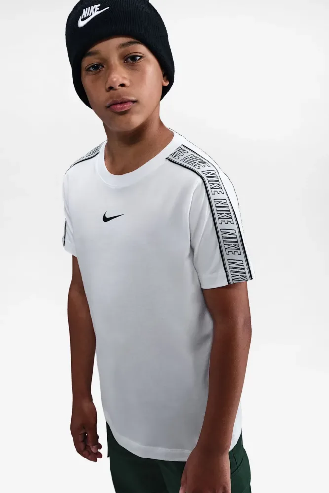Nike T-Shirt - White L Kids