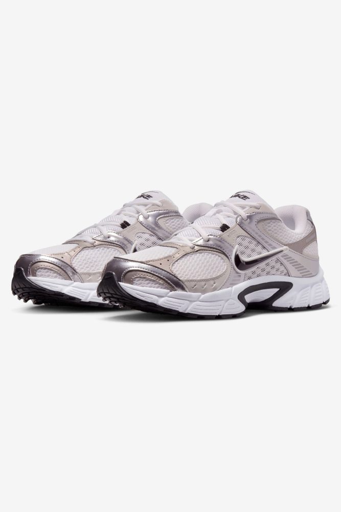 Nike V5 VNR Sneaker - White + Black + Vast Grey EU41 Herren