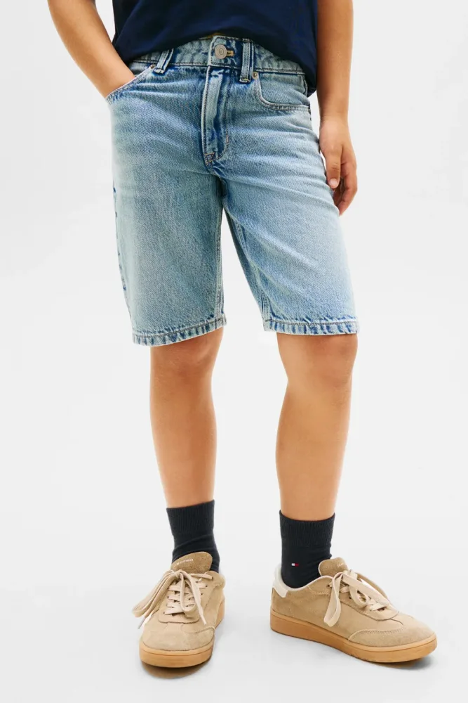 Tommy Hilfiger Kids Jeans Bermudashorts - Medium Used 16 Kids