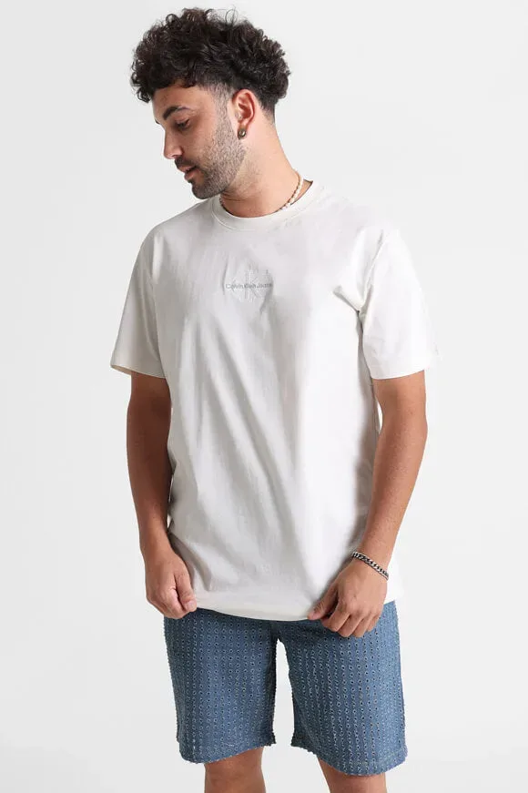 Calvin Klein Jeans Monologo T-Shirt - Ivory L Herren