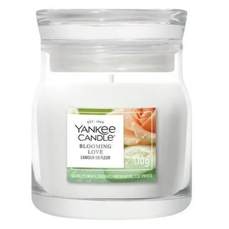 Yankee Candle Blooming Love Duftkerze (110g)