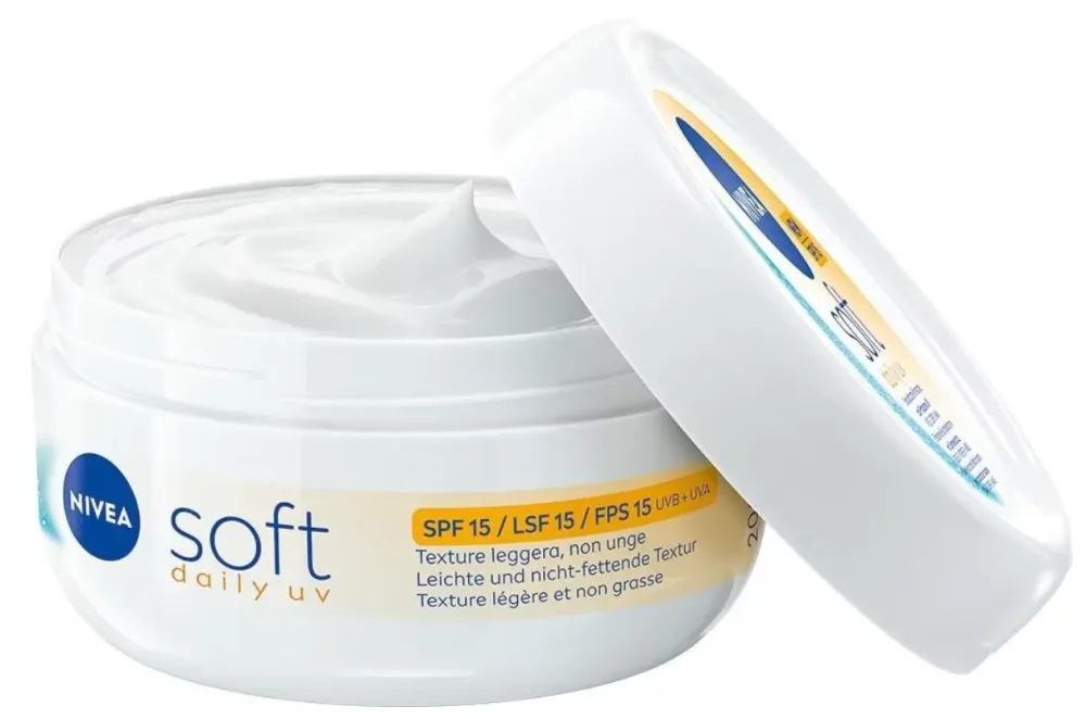 Nivea - Soft erfrischende Feuchtigkeitscreme Topf LSF 15, 200 ml