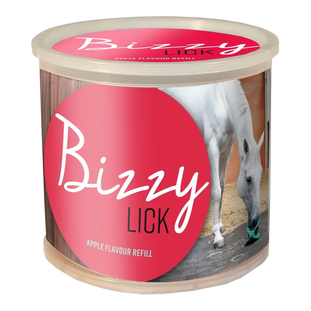 Waldhausen Bizzy Horse Leckstein - Apfel - Rot -