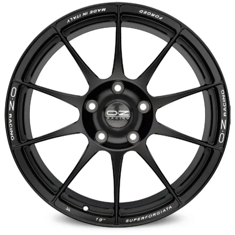 OZ SUPERFORGIATA 9.0x19 5x112 ET51 MATT BLACK CON SCRITTE DI FRESATURA Felgen