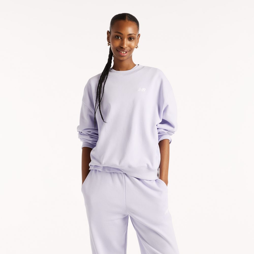 New Balance New Balance W Sport Essentials French Terry Small Logo Crew Damen, violett, Grösse: M Oversized Fit Damen, violett, Grösse: M