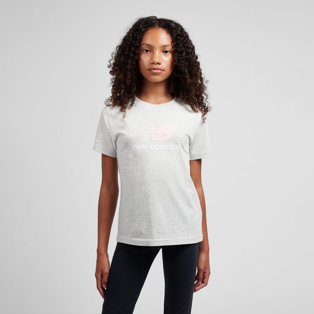 New Balance G NEW BALANCE JERSEY STACKED LOGO TEE  Mädchen, grau, Grösse: 12-13 Years