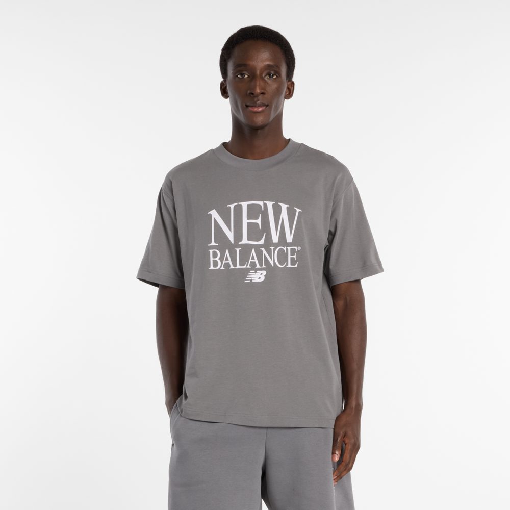 New Balance New Balance Reimagined Graphic T-Shirt Herren, grau, Grösse: XL  Herren, grau, Grösse: XL