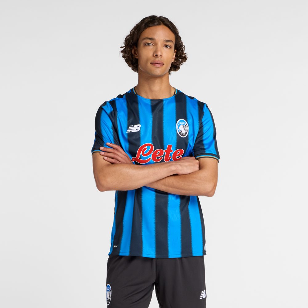 New Balance New Balance Atalanta Bergamo Home SS Jersey 25/26 Herren, blau, Grösse: L Regular Fit Herren, blau, Grösse: L