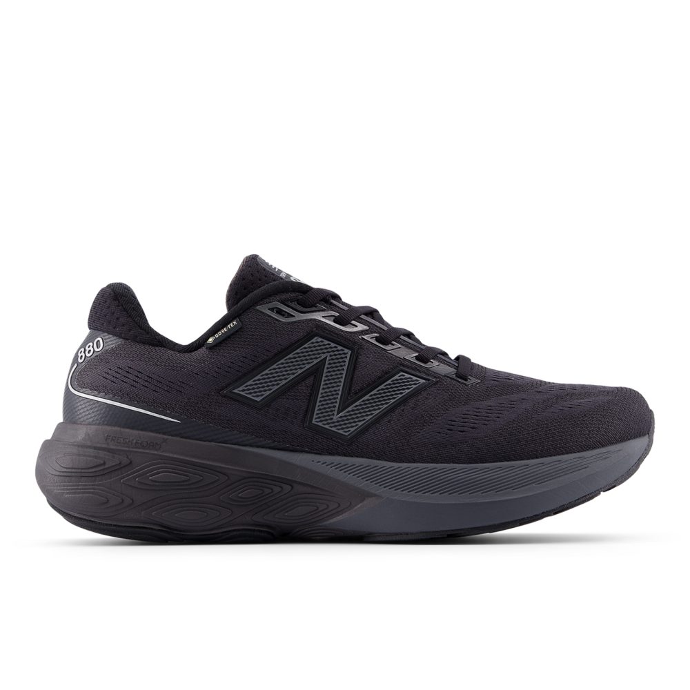 New Balance M 880 GTX v15 Laufschuhe Herren, schwarz, Grösse: 47