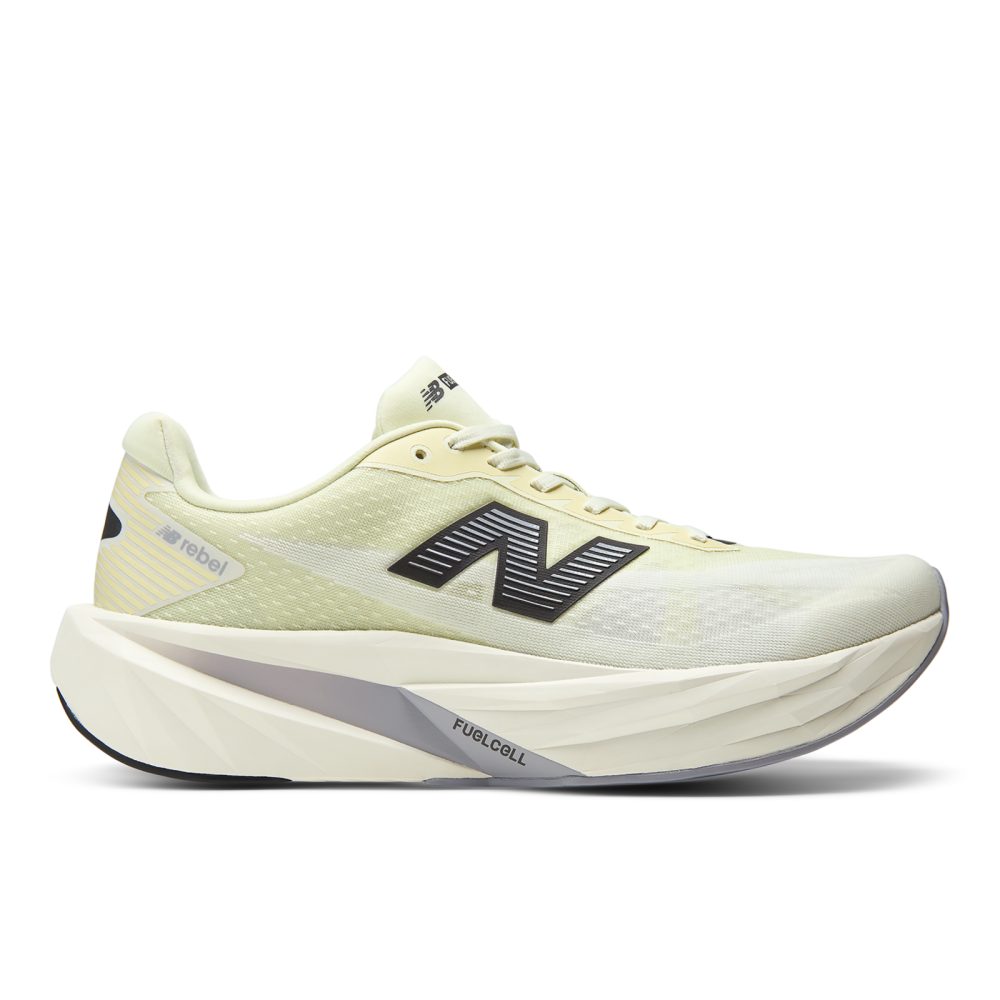 New Balance M Rebel v5 Laufschuhe Herren, beige, Grösse: 41.5