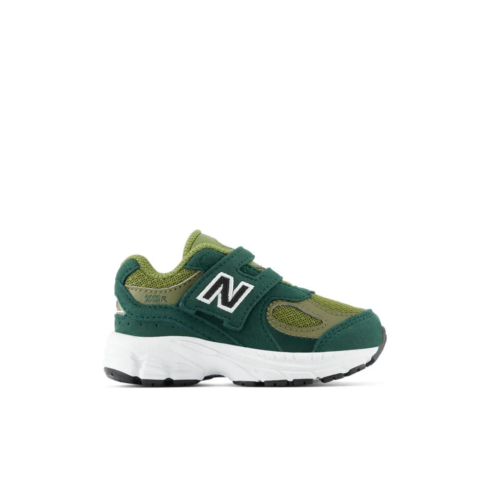 New Balance Kids 2002 Hook & Loop unisex, grün, Grösse: 21.5