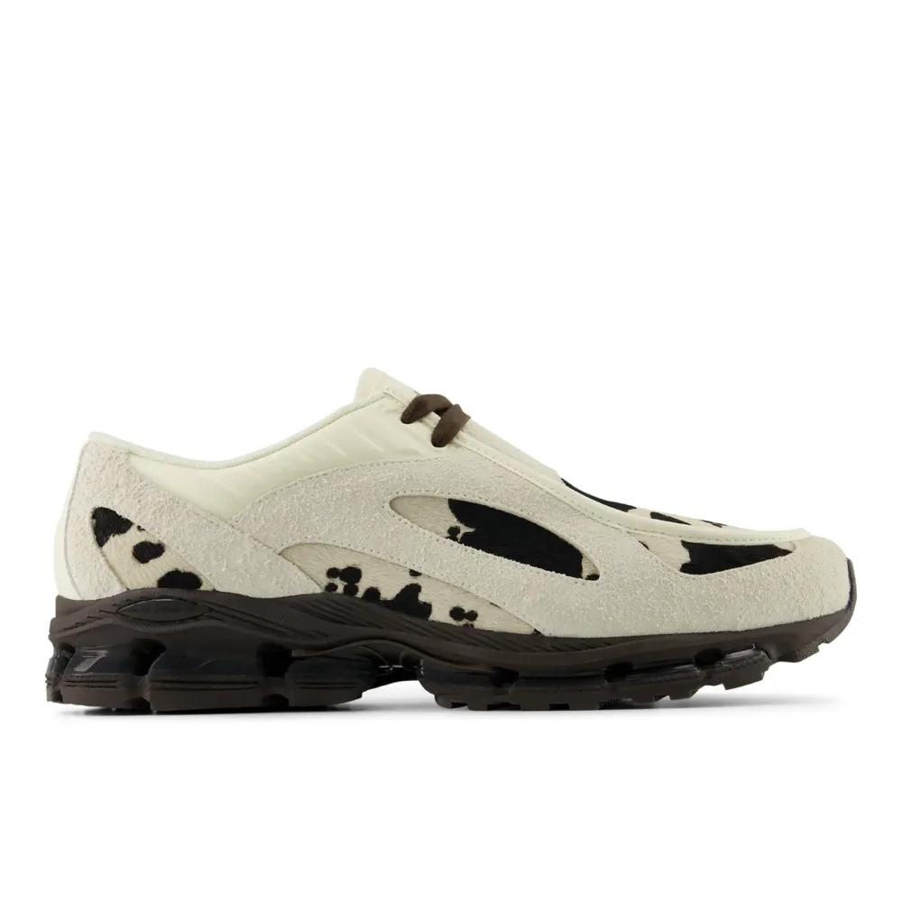 New Balance 1890A Animalistic / Sneaker unisex, beige, Grösse: 37.5
